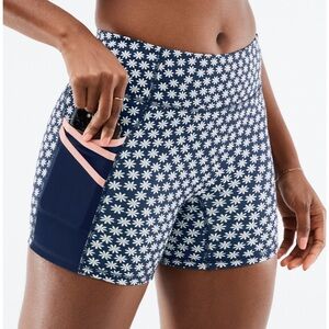 Trinity Motion365® Mid Rise 5'' Short - Abyss Porter Daisy/Pink Dust